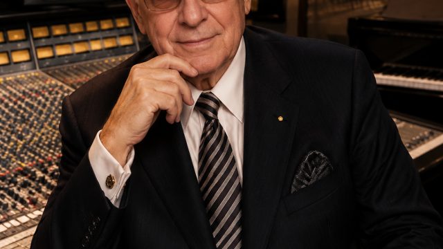 The Legacy of Clive Davis: A Giant in Music History Passes Away