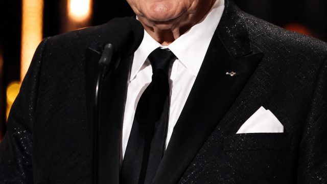 Honoring Clive Davis: The Music Legend Who Shaped Generations | data togel4d, agen pkv deposit pulsa