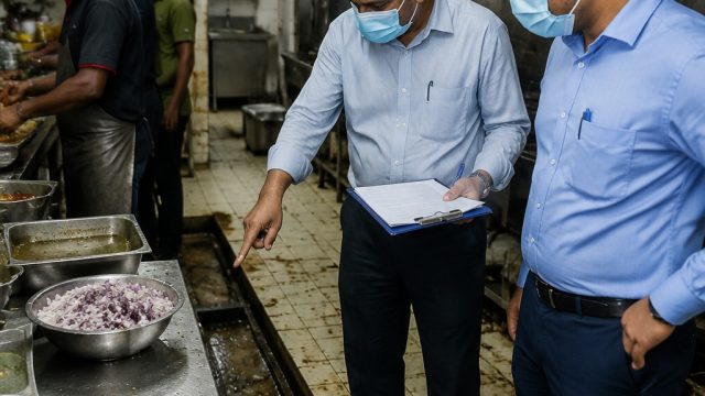 Urgent Health Alert: Food Safety Violations at Hyderabad Restaurant | listrik 50 ribu berapa kwh, kp