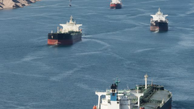 Surge in Maritime Traffic through Strait of Hormuz Amid Tensions | best online european roulette, ro