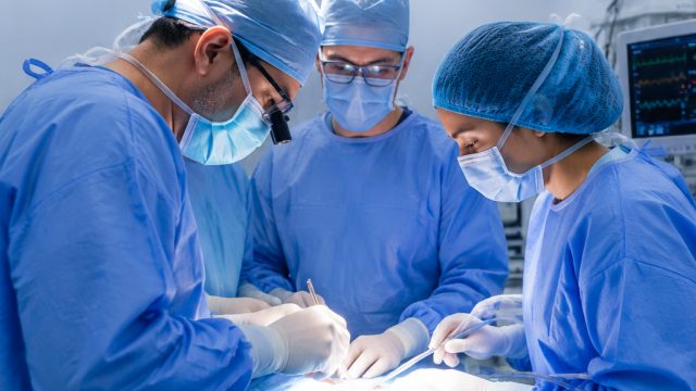 Understanding the Surgeons' Shift Toward ASC Ownership in 2023 | junhoe gif, alonso real madrid, waz
