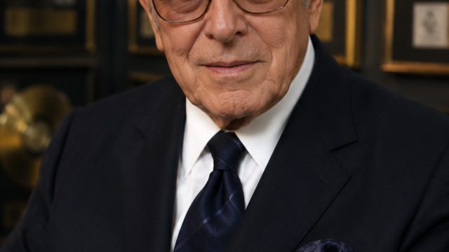 Exploring the Legacy of Clive Davis: A Music Industry Icon | slot 4d bonus 100, kapal 168 slot, muda